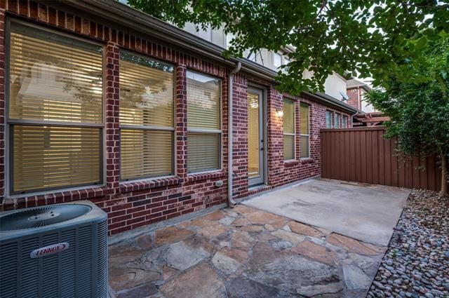 Building Photo - 4828 Durham Dr
