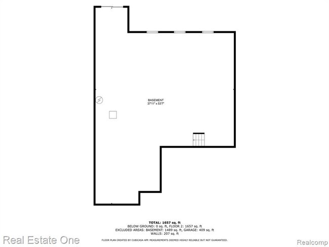 Building Photo - 7453 Village Ct