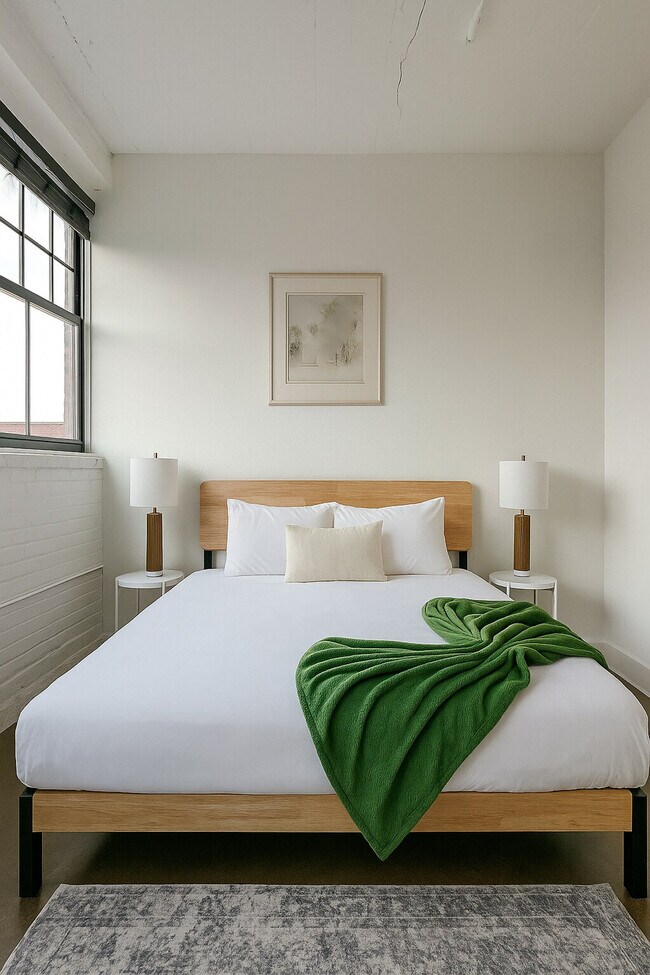 Building Photo - 215 N Santa Fe Ave