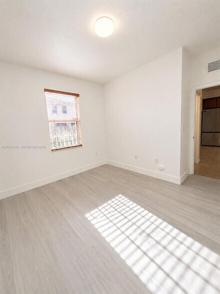 Building Photo - 28504 SW 130th Ave