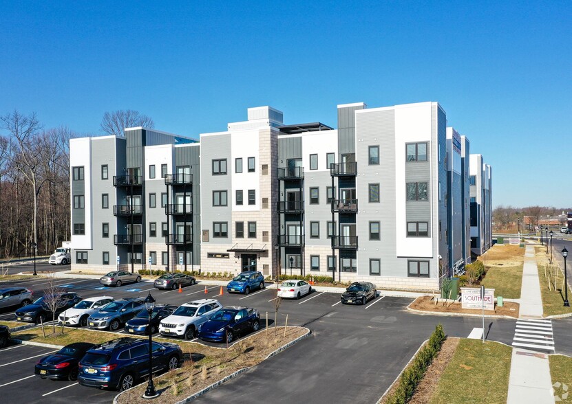 Building Photo - Southside Lofts at Town Center