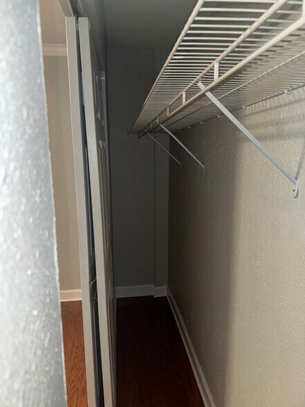 Building Photo - 3232 S Macdill Ave