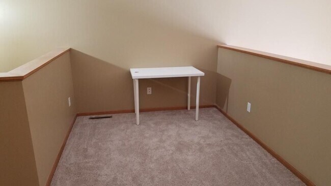 Loft - 9445 Marshall Rd