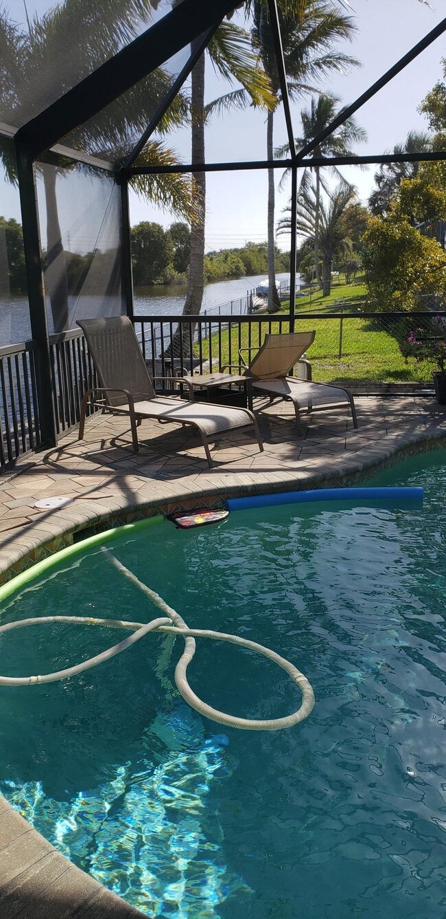 Building Photo - 2619 NW 1st St