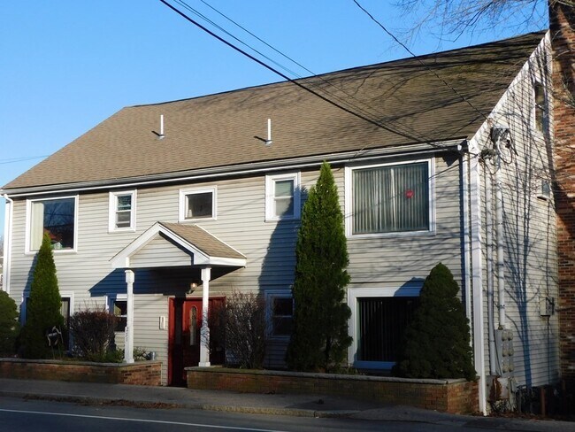 Building Photo - 251 Neponset St