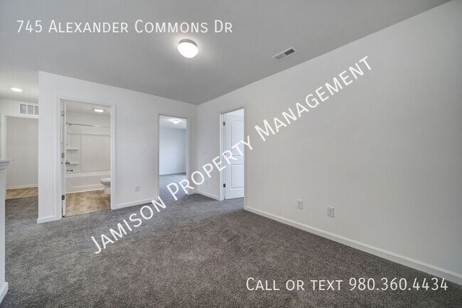 Building Photo - 745 Alexander Commons Dr