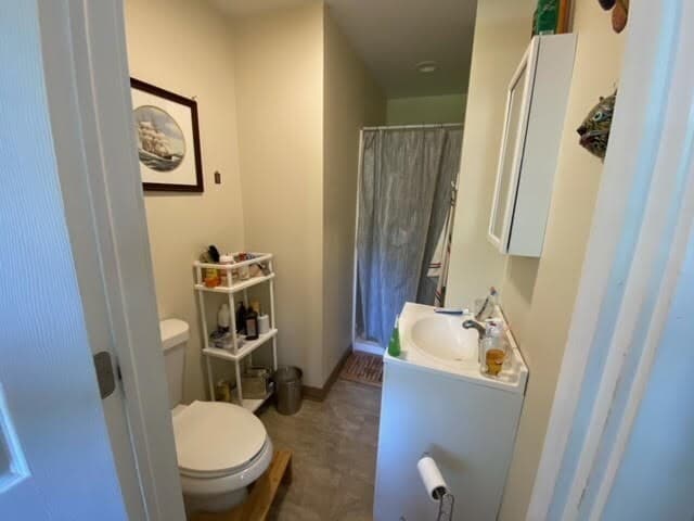 Building Photo - 54 Williams St