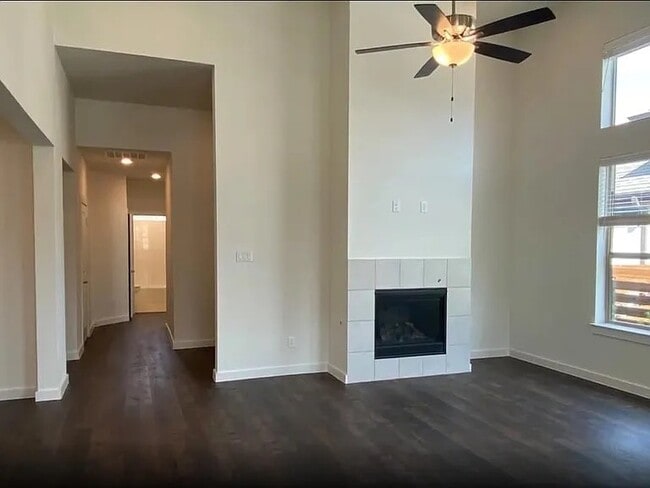 Building Photo - 1625 Dewberry Ln