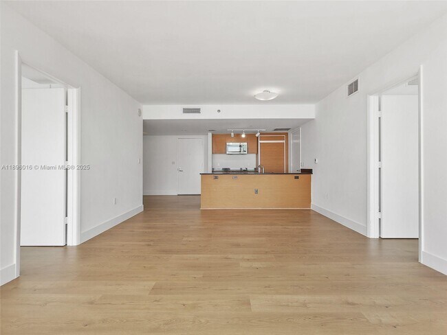 Building Photo - 50 Biscayne Blvd