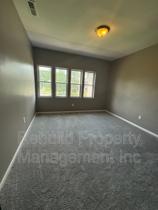Building Photo - 3303 Winterbourne Rd