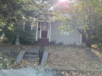 Building Photo - 1504 Earl St