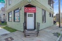 Building Photo - 600 Burnet Ave