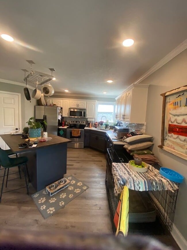Building Photo - Loudon 37774 - 3 bedroom, 2.5 bath home - ...