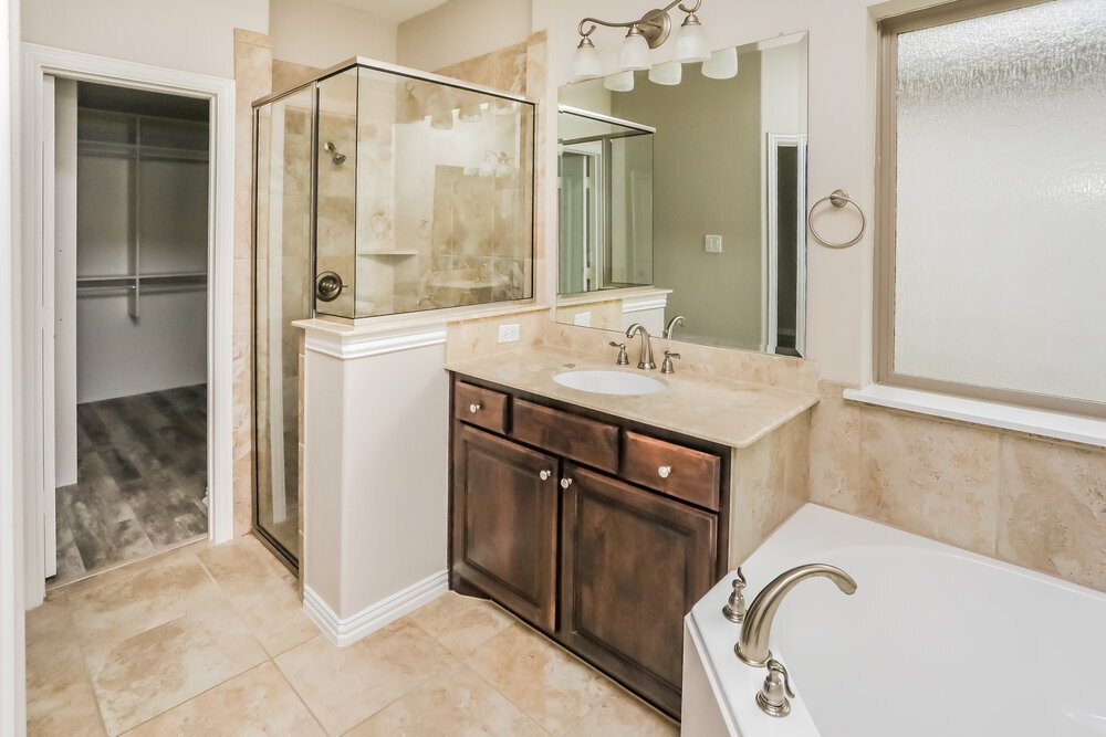 Building Photo - 220 Watson St