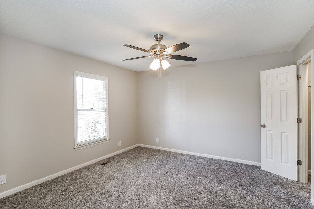 Building Photo - 1811 Peartree Ct