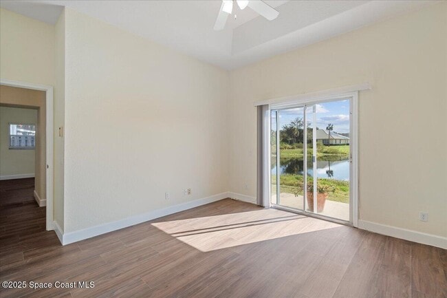 Building Photo - 1334 Gem Cir