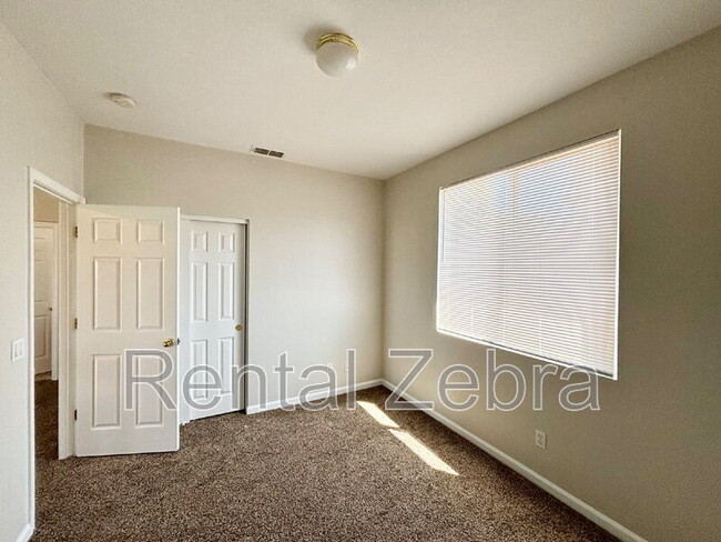 Building Photo - 3566 Santa Maria Ave