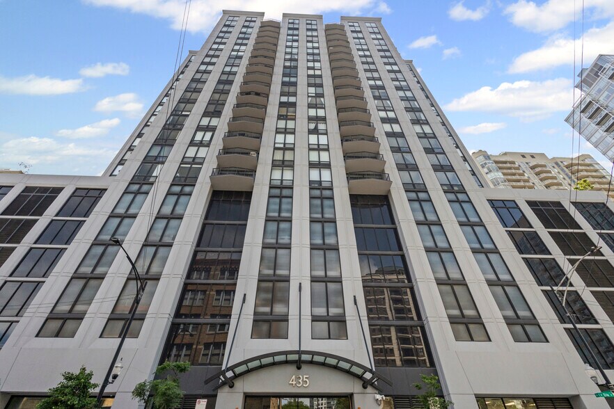 Building Photo - 435 W Erie St