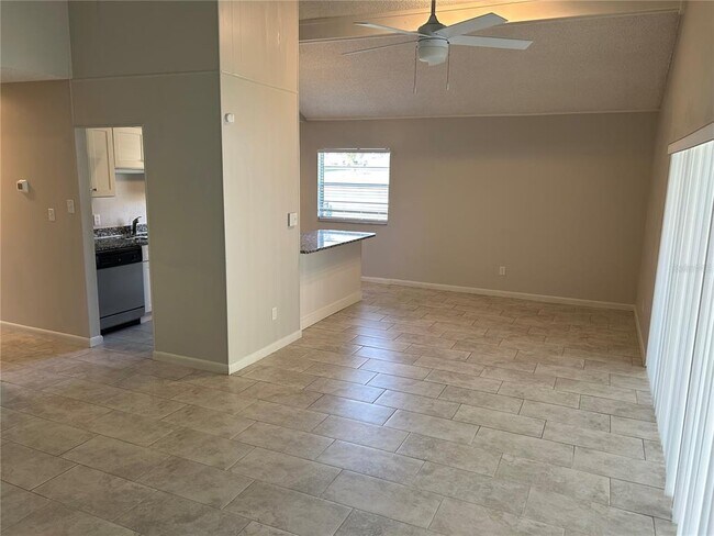 Building Photo - 1450 Agatha Dr