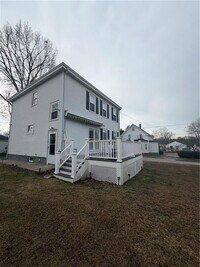 Building Photo - 111 Winthrop Ave