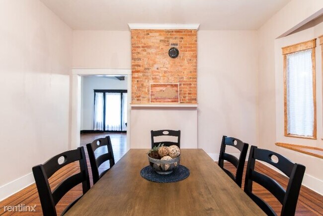 Building Photo - 3 br, 2 bath House - 1450 S 6th St A Unit A
