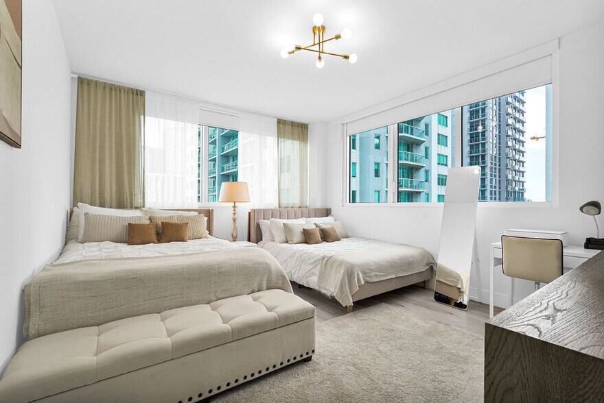 Building Photo - 244 Biscayne Blvd