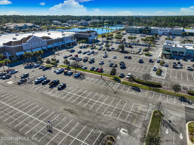 Building Photo - 15825 Stedman Lake Dr