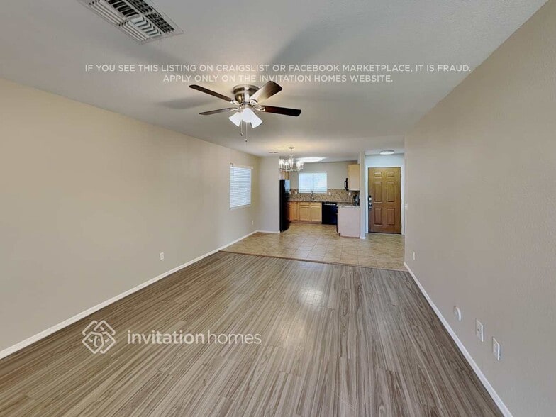 Building Photo - 1895 E Desert Rose Trail