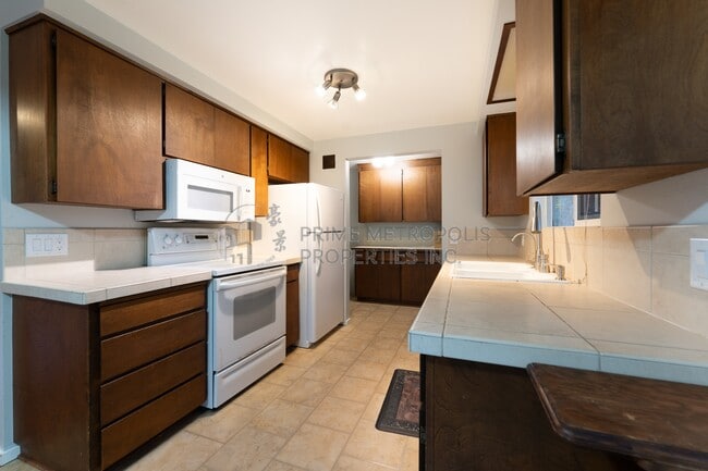 Building Photo - 5924 114th Pl SE