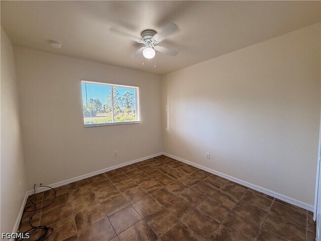 Building Photo - 762 Gallo Ave S