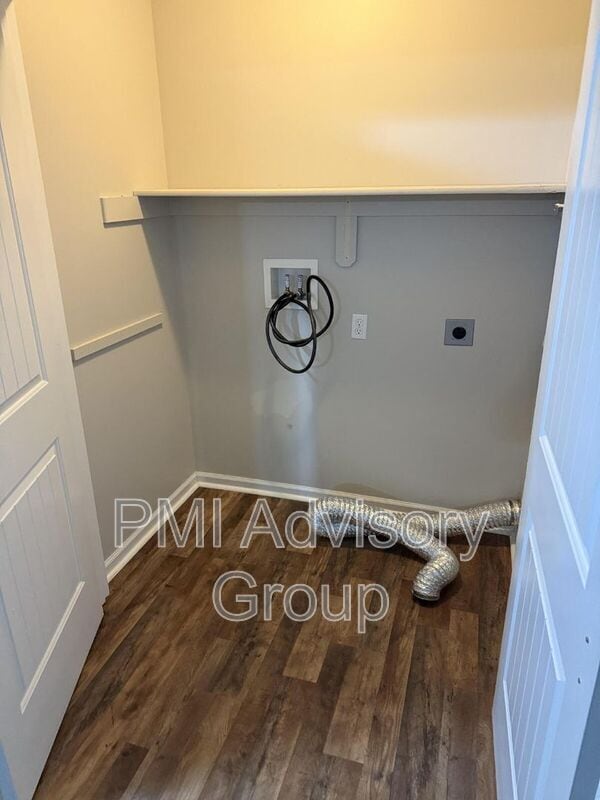 Building Photo - 3328 SE Taurus Ave