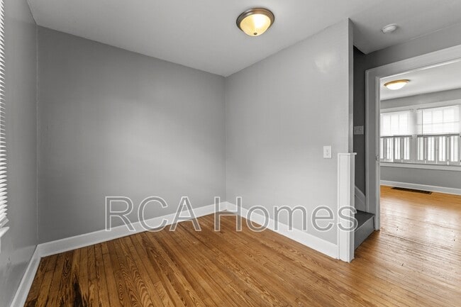 Building Photo - 4321 English Ave