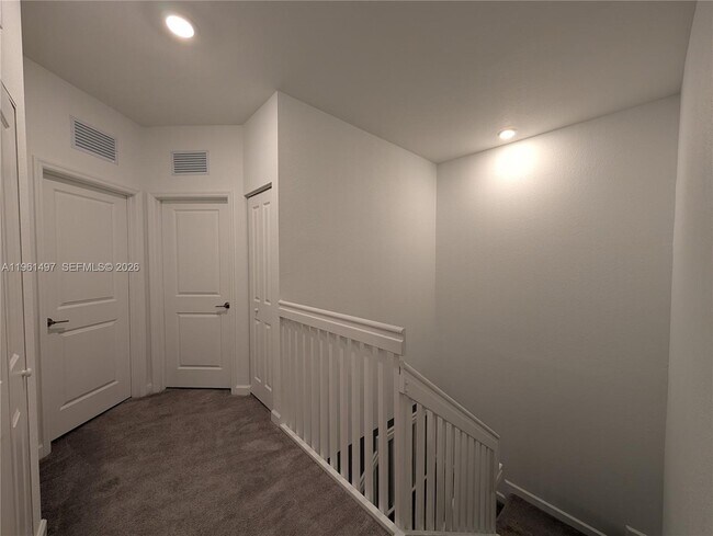 Building Photo - 11810 SW 245 Ter