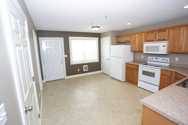 Primary Photo - 5430 6th Ave N