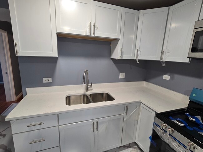 Building Photo - 1311 S Christiana Ave