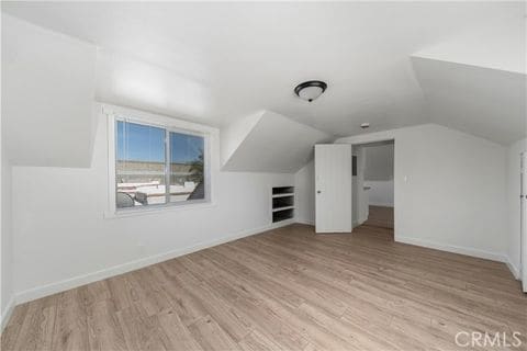 Building Photo - 407 W 107th St