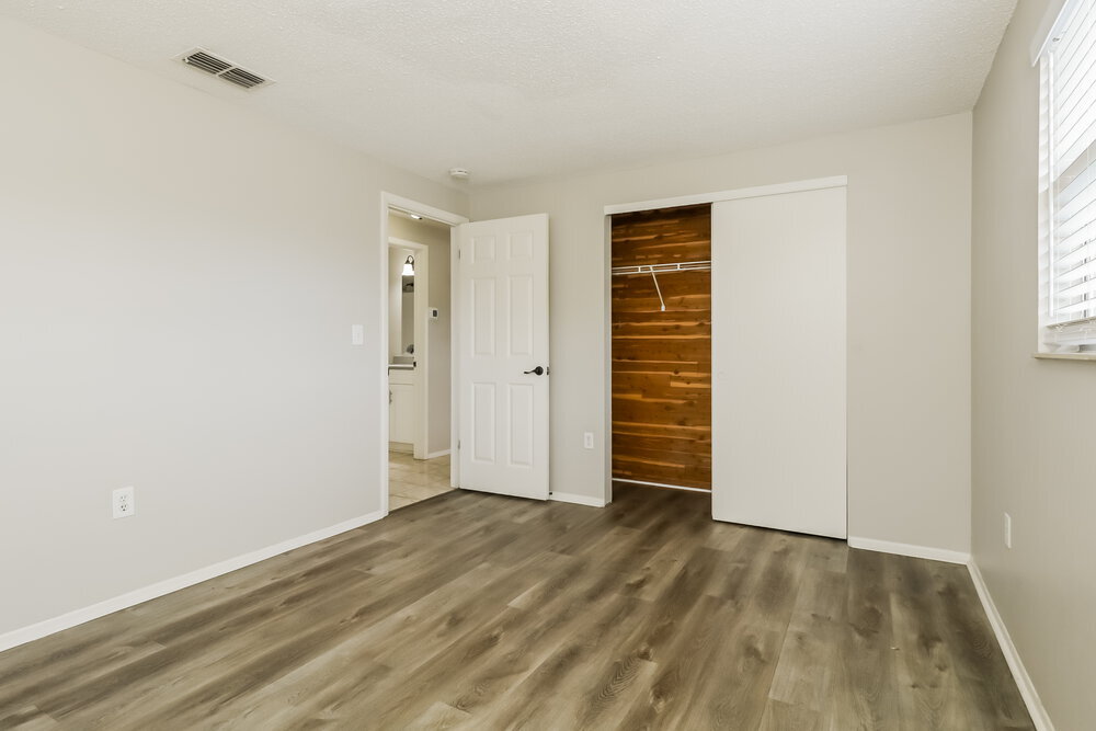 Building Photo - 7921 Eugene Dr