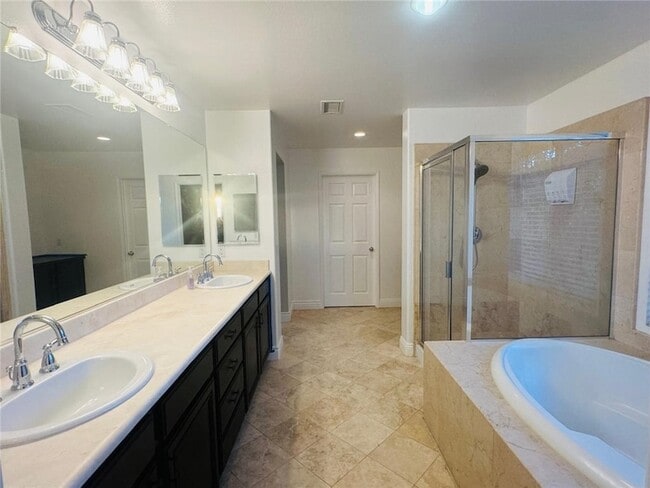 Building Photo - 7036 Sausalito Ave