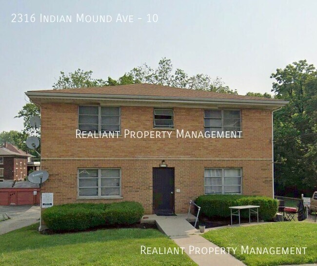 Primary Photo - 2316 Indian Mound Ave