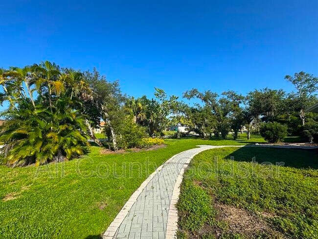 Building Photo - 4114 Rock Creek Dr
