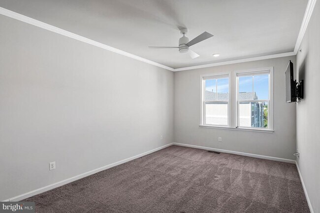 Building Photo - 24575 Rosebay Terrace