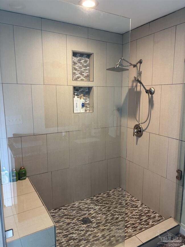 Building Photo - 4735 Lanett Dr