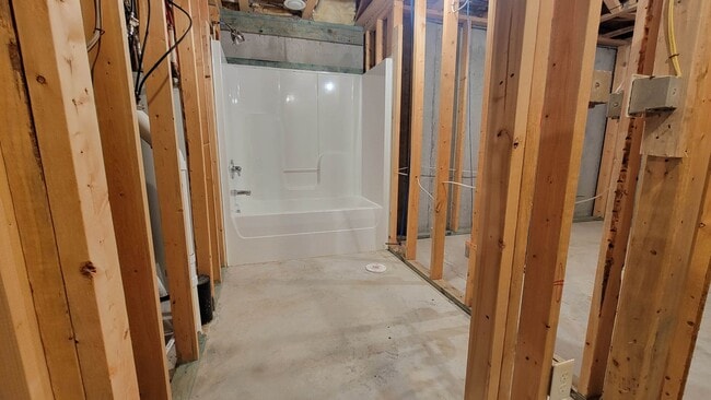 Building Photo - 6614 N Upchurch