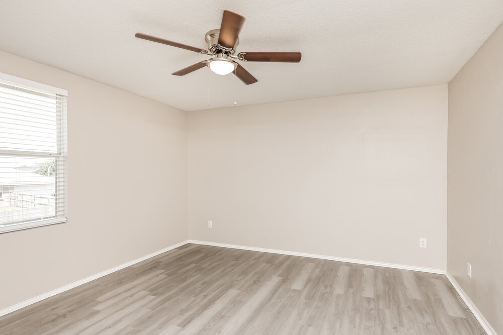 Building Photo - 2909 Paint Brush Pl
