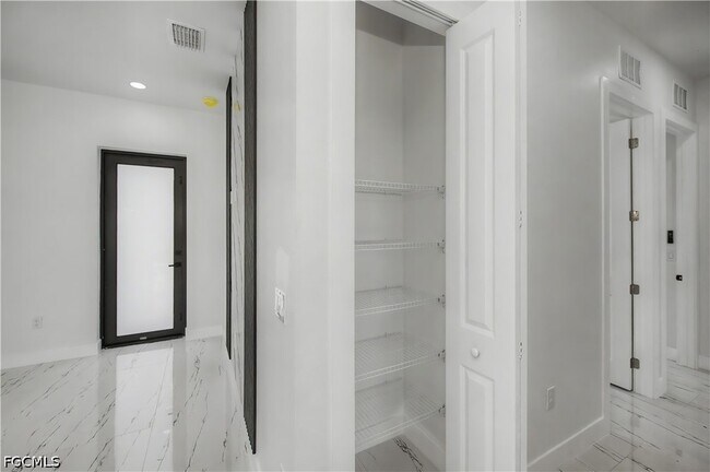 Building Photo - 3121 69th St W