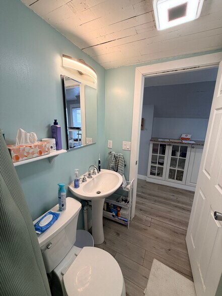 Building Photo - 105 Auburn Ave NE