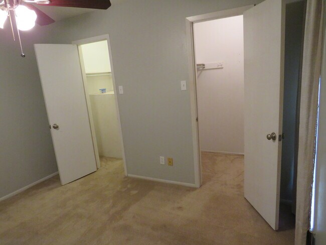 Building Photo - 3843 Barrington St