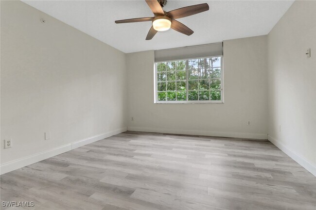 Building Photo - 1220 Wildwood Lakes Blvd