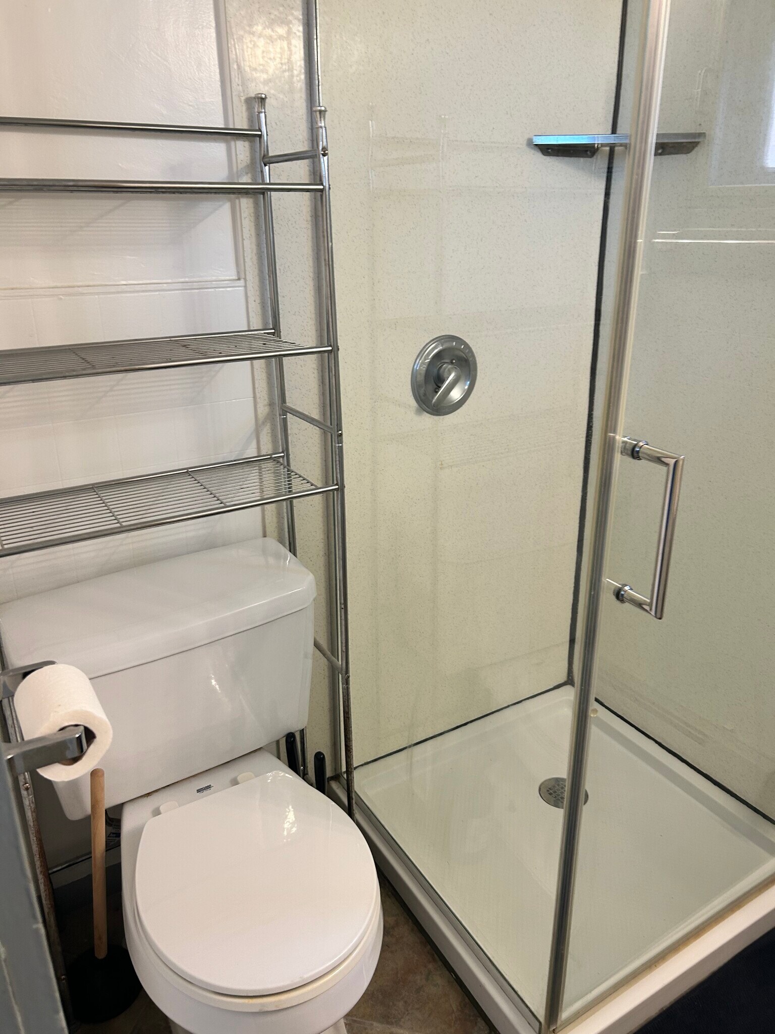 Building Photo - 127 College Ave