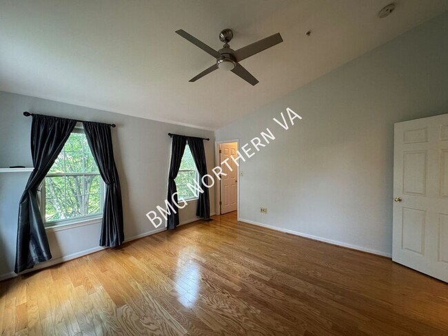 Building Photo - 1520 Northern Neck Dr